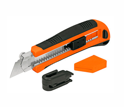 Truper 17901 Snap-Off Knife w/ Grip and Steel Blade Track CUT-7X